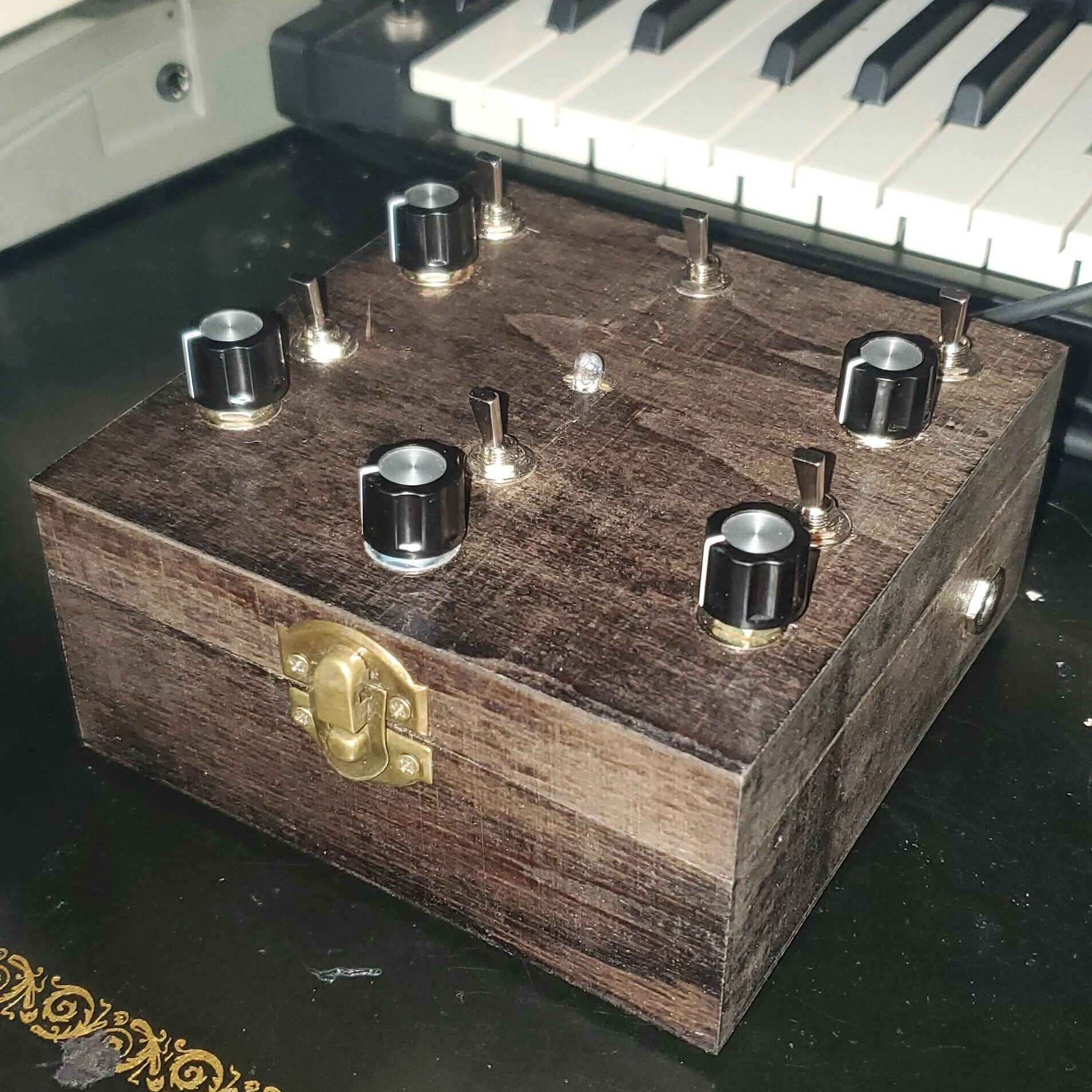 Legion Jr. — Moth Hunter Mods